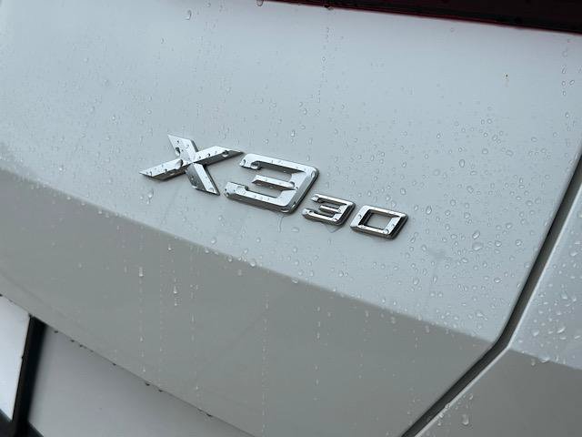 Used 2026 BMW X3 xDrive30i w/ Premium Package AWD/4WD image 11