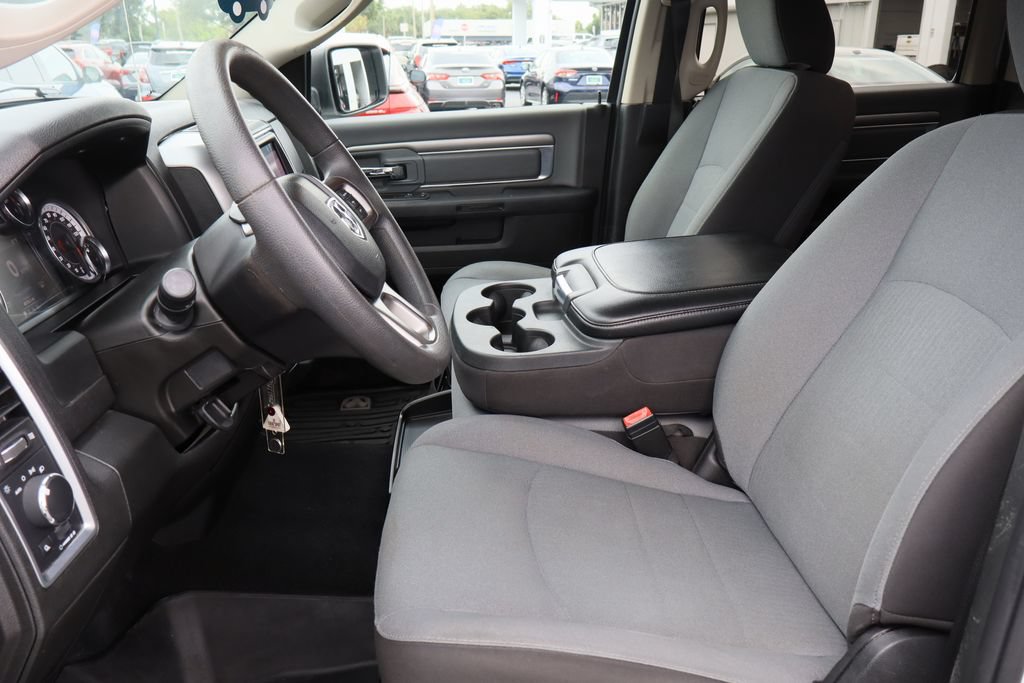 Used 2022 RAM 1500 Classic SLT w/ Electronics Group AWD/4WD image 21