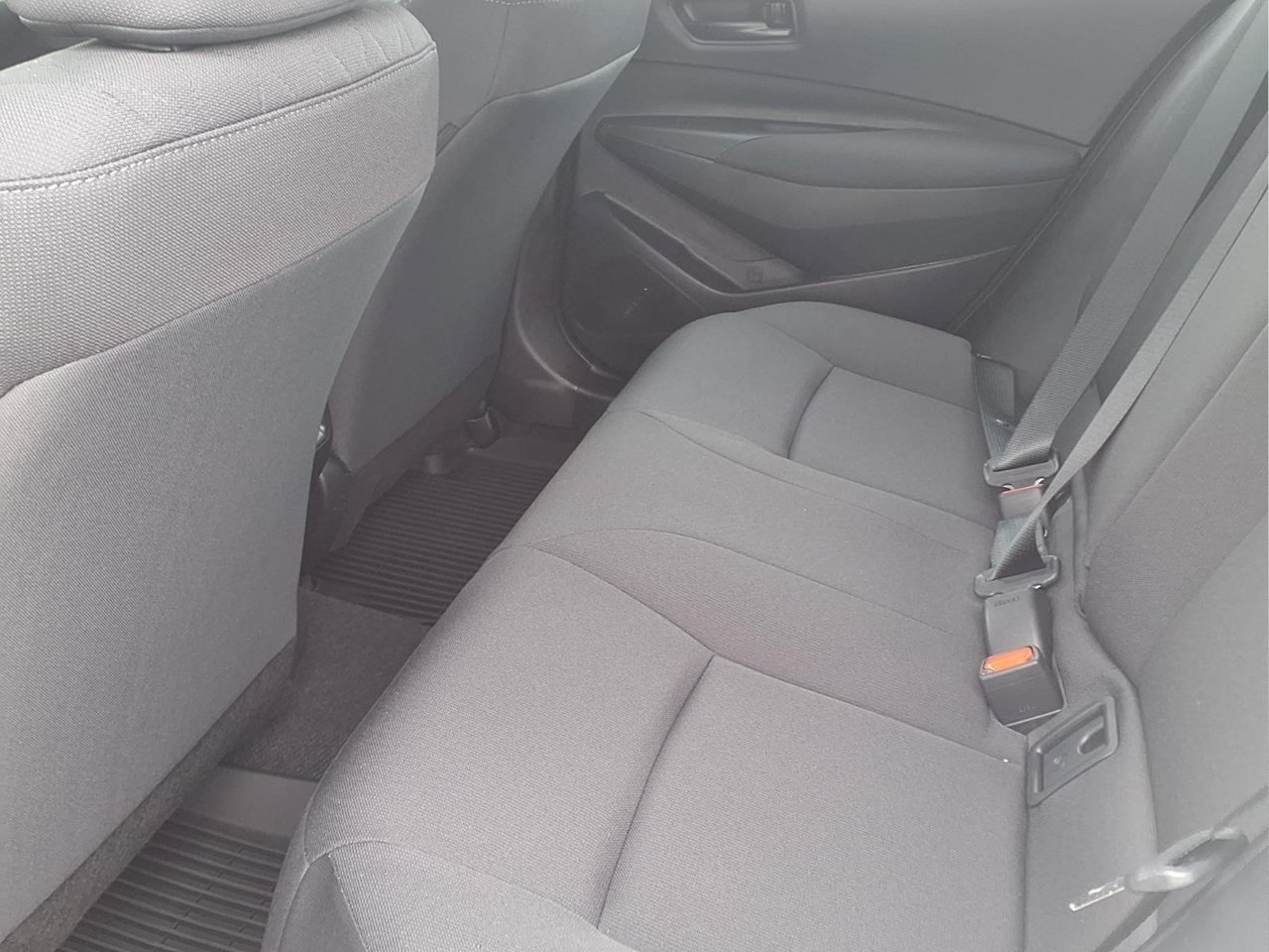 Used 2026 Toyota Corolla LE FWD image 10