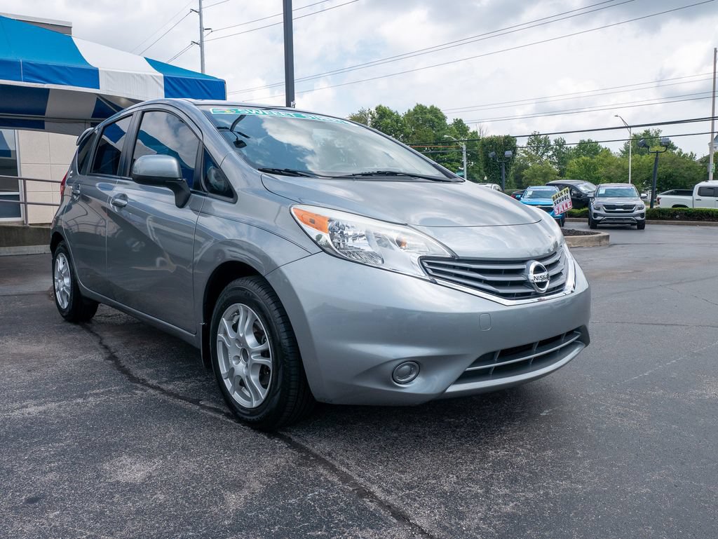 Used 2014 Nissan Versa Note SV w/ Convenience Package FWD image 2
