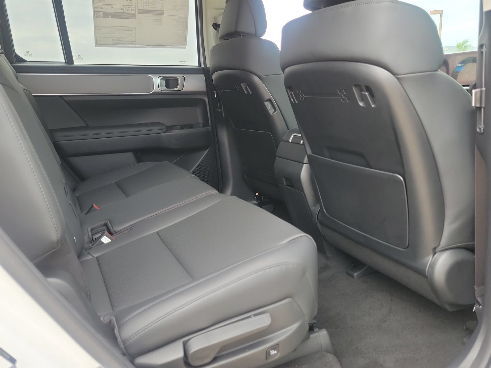New 2026 Hyundai Santa Fe SEL FWD image 18