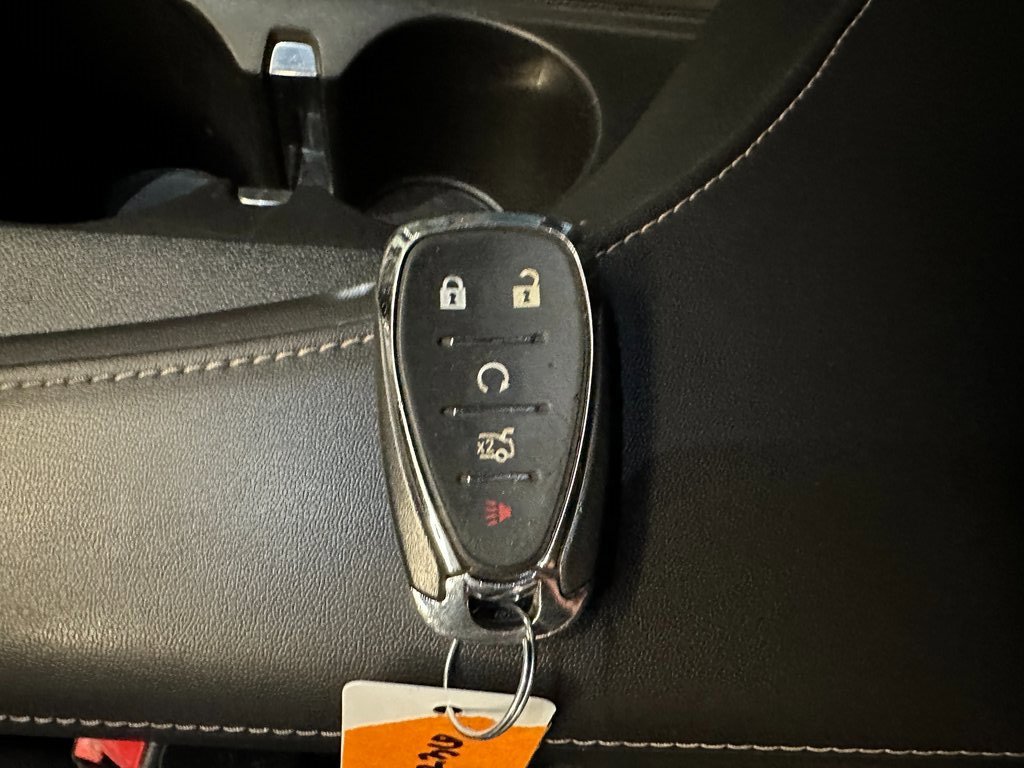 Used 2019 Chevrolet Camaro LS image 17