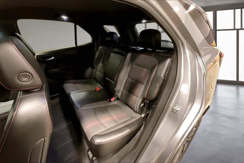 Used 2023 Chevrolet Equinox RS w/ LPO, Floor Liner Package AWD/4WD image 22