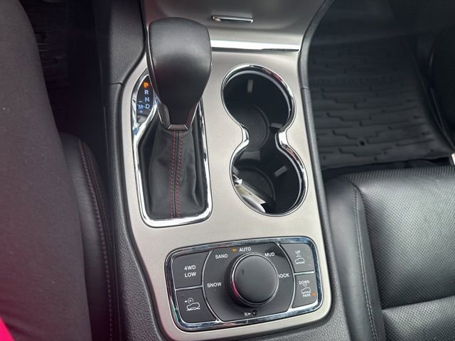 Used 2019 Jeep Grand Cherokee Trailhawk w/ Trailhawk Luxury Group AWD/4WD image 25