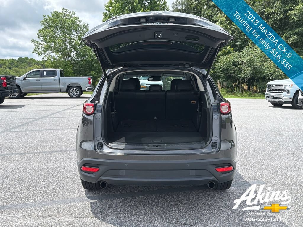 Used 2018 MAZDA CX-9 Touring w/ Touring Premium Package FWD image 5