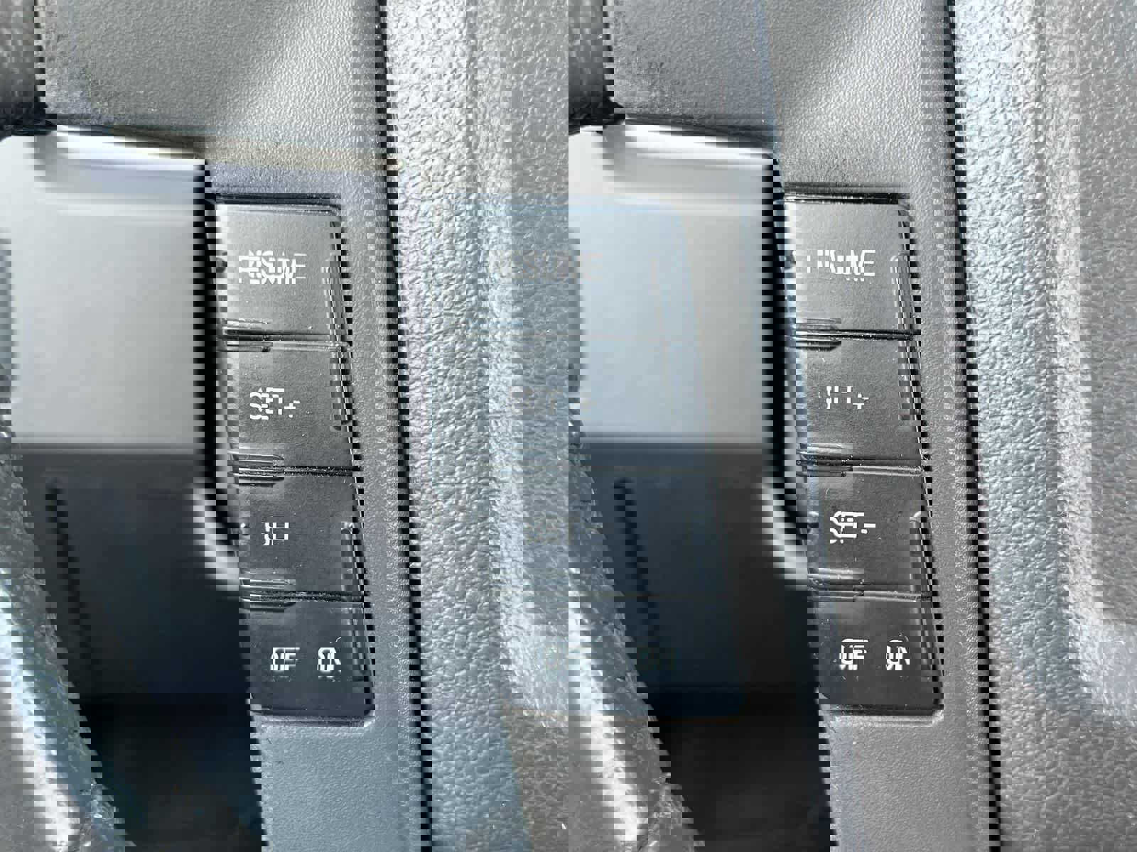 Used 2010 Ford F150 XLT image 23