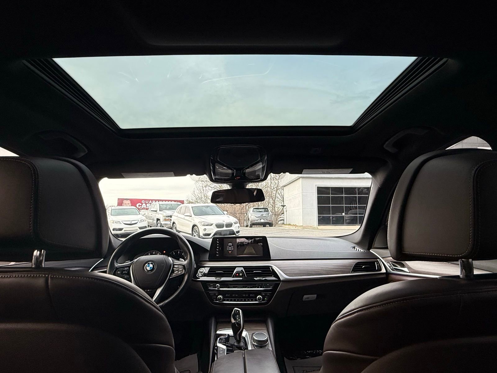 Used 2017 BMW 540i xDrive image 36