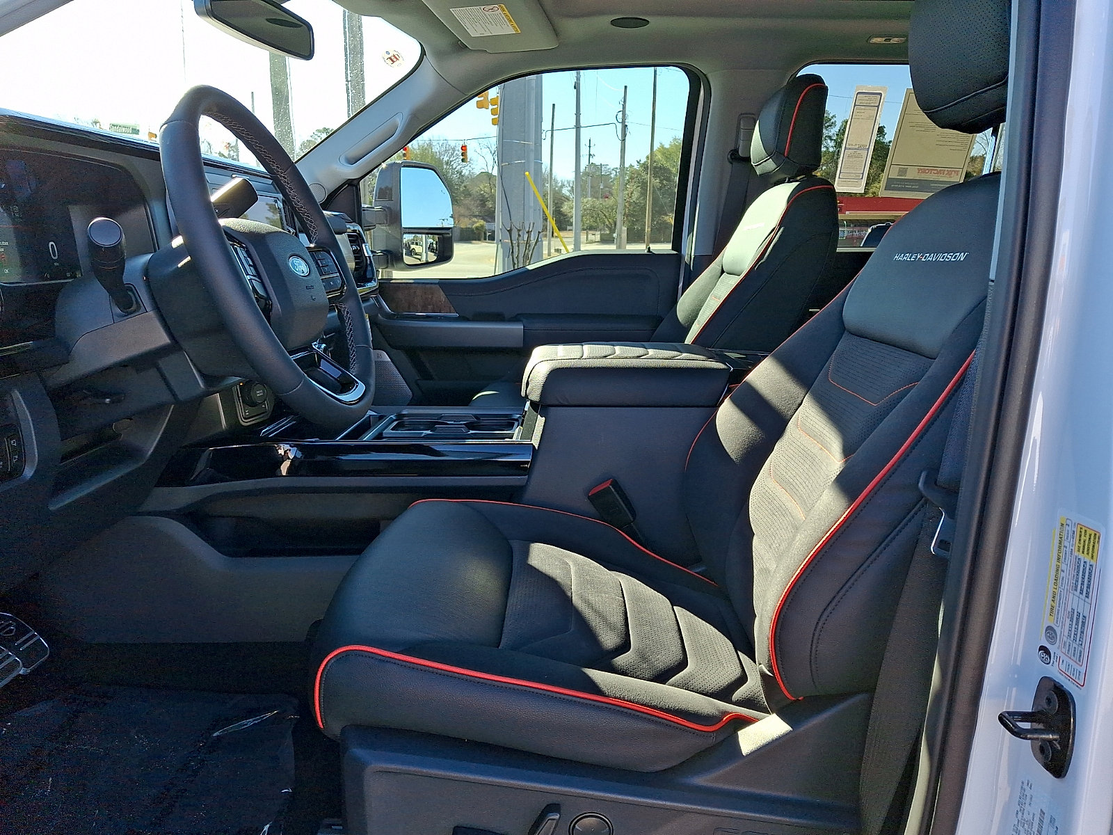 New 2026 Ford F250 Lariat w/ Black Appearance Package image 7