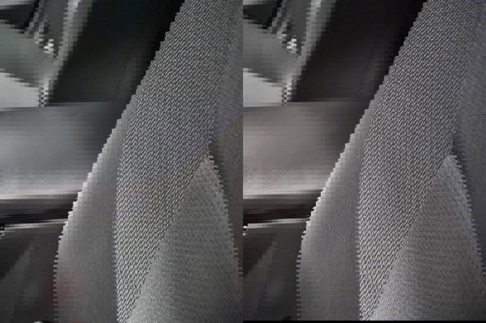 Used 2023 Toyota Prius LE image 19