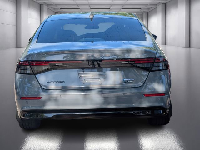 Used 2023 Honda Accord Touring image 4