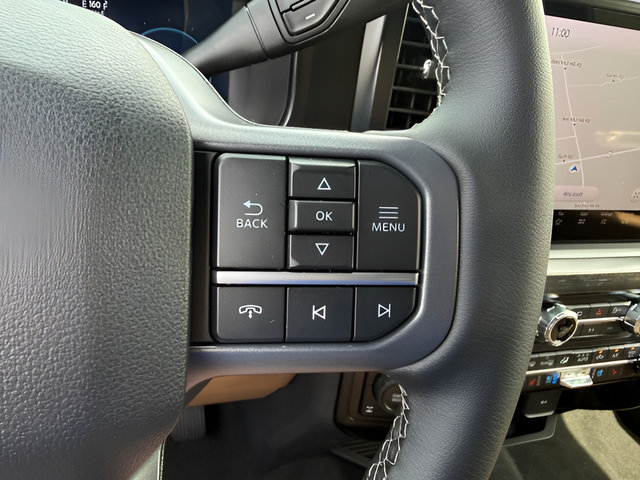 New 2026 Ford F250 Lariat w/ Black Appearance Package AWD/4WD image 22