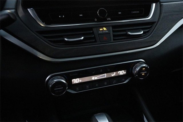 Certified 2025 Nissan Altima 2.5 SL image 17