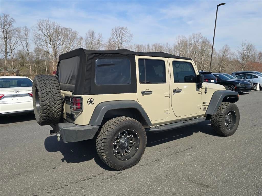 Used 2018 Jeep Wrangler Unlimited Sport image 3