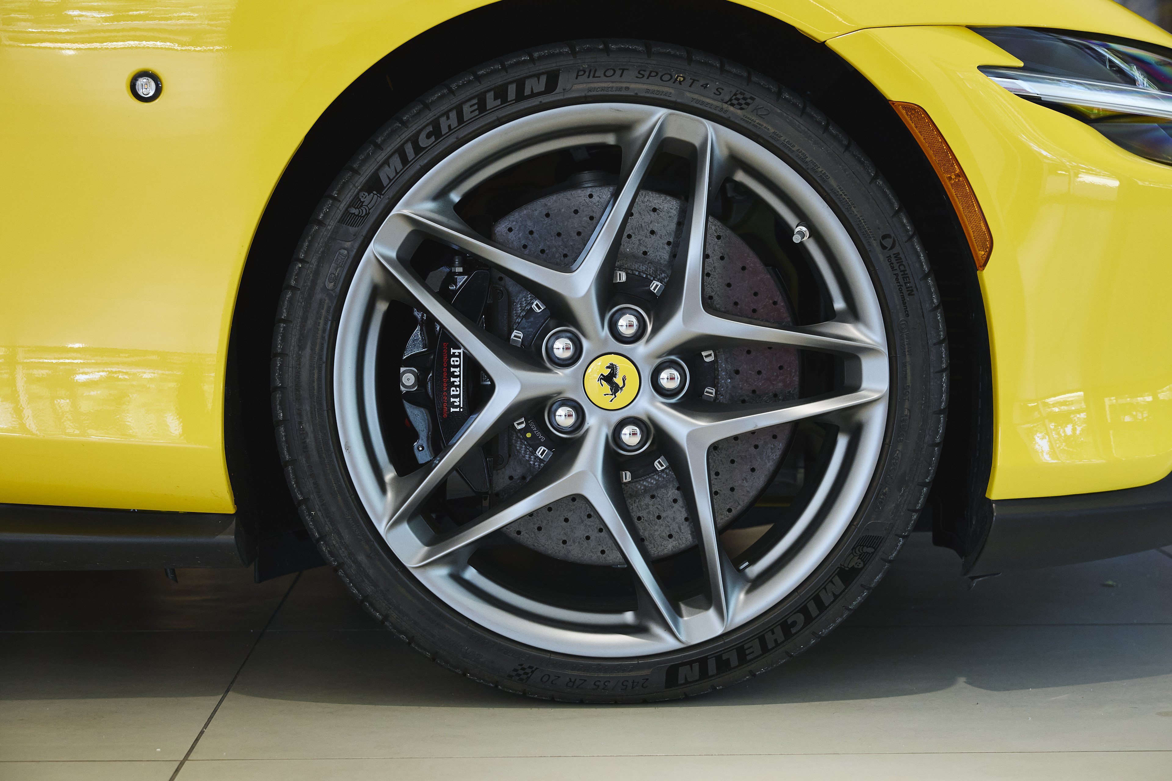 Used 2025 Ferrari Roma Spider RWD image 47