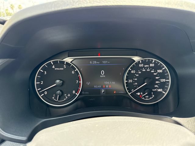 New 2026 Nissan Altima 2.5 SR w/ SR Premium Package FWD image 15