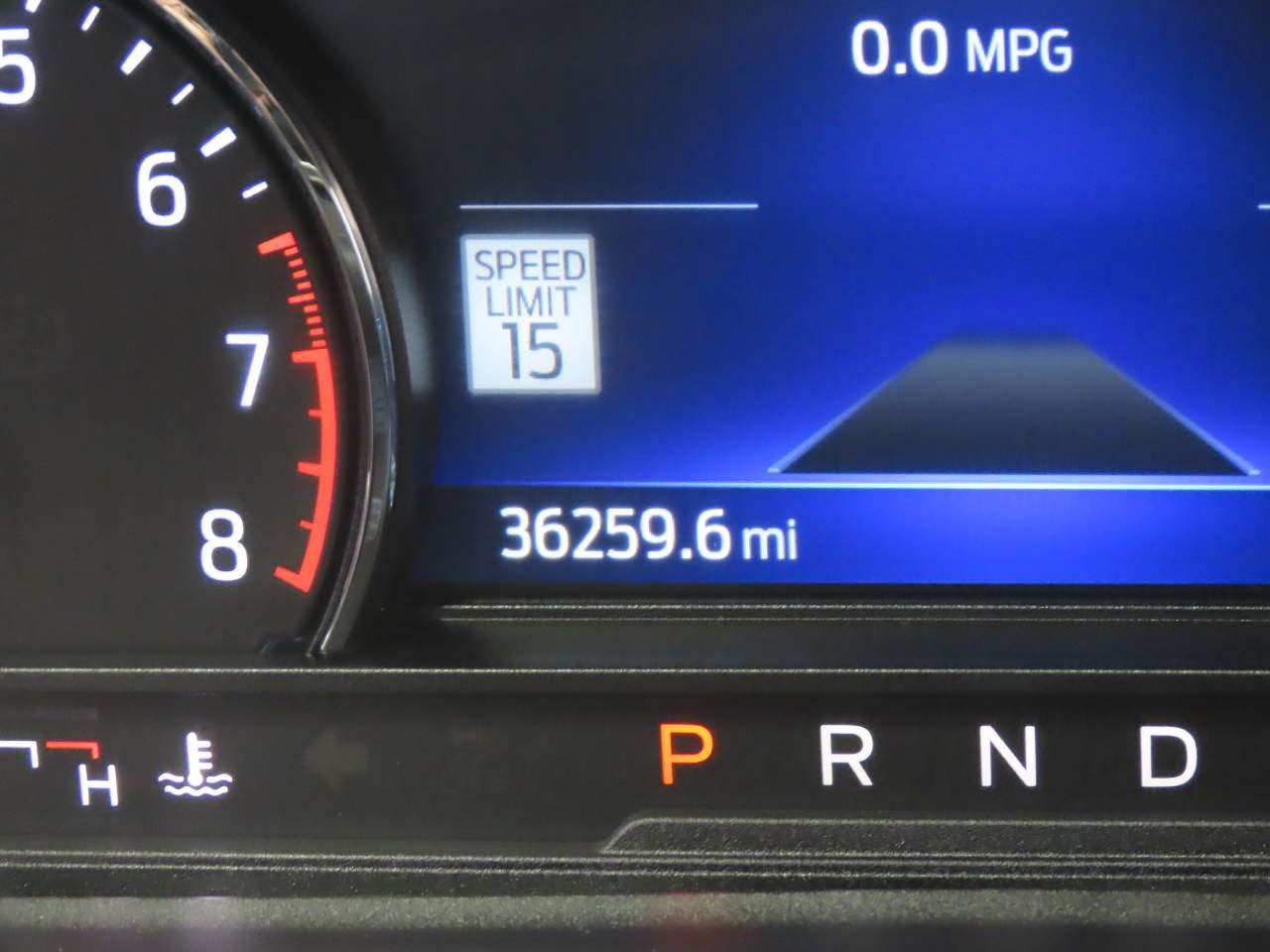 Used 2023 Ford Explorer Limited w/ Limited Technology Package RWD image 10