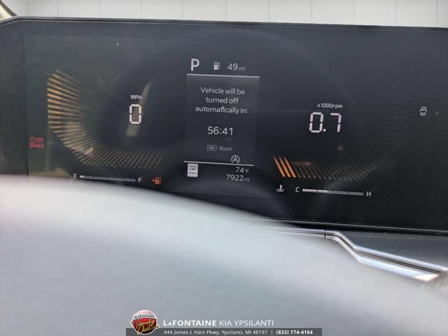 Certified 2025 Kia Sorento LX FWD image 17