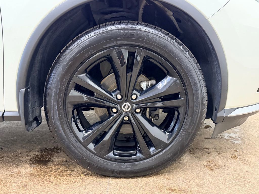 Used 2022 Nissan Murano Platinum w/ Cargo Package image 27
