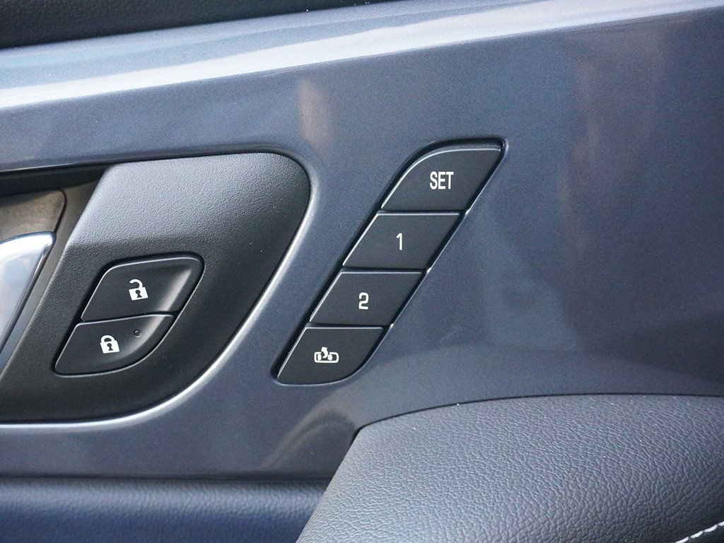 Used 2024 Chevrolet Blazer RS w/ Driver Confidence II Package image 46