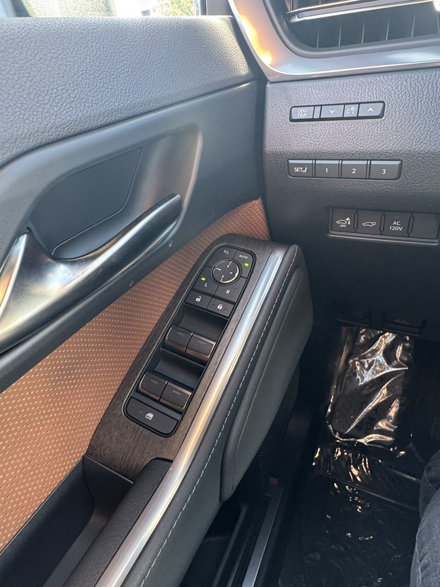 Used 2026 Lexus GX 550 w/ Accessory Package (31) AWD/4WD image 15