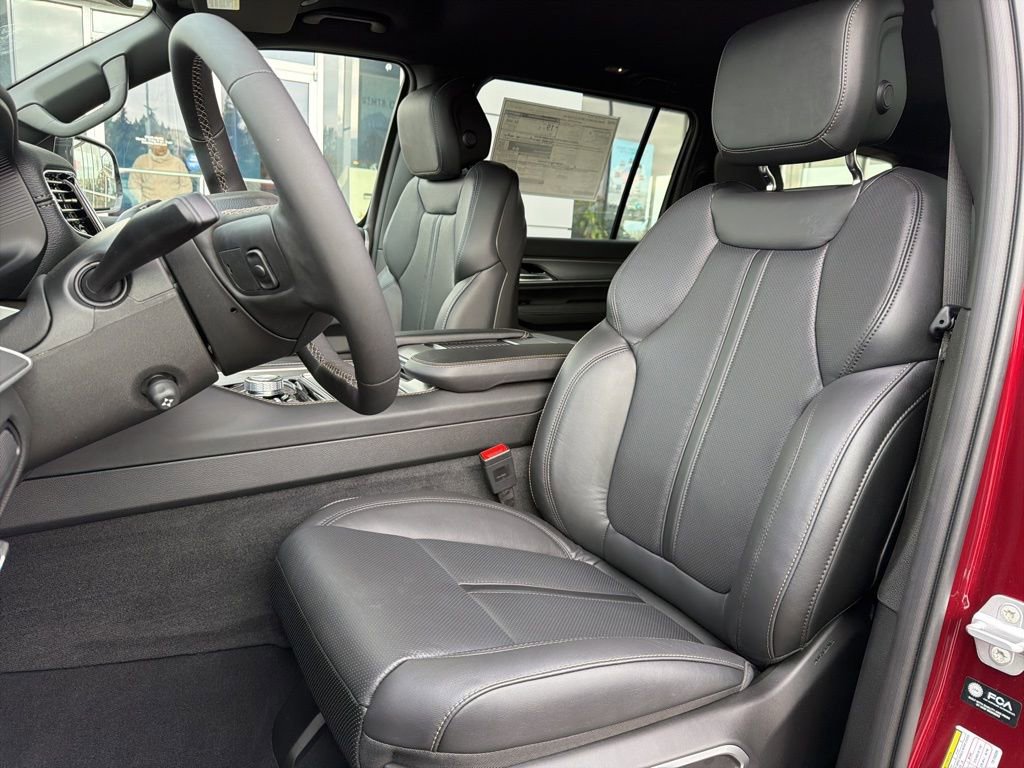 New 2026 Jeep Grand Wagoneer Limited image 14