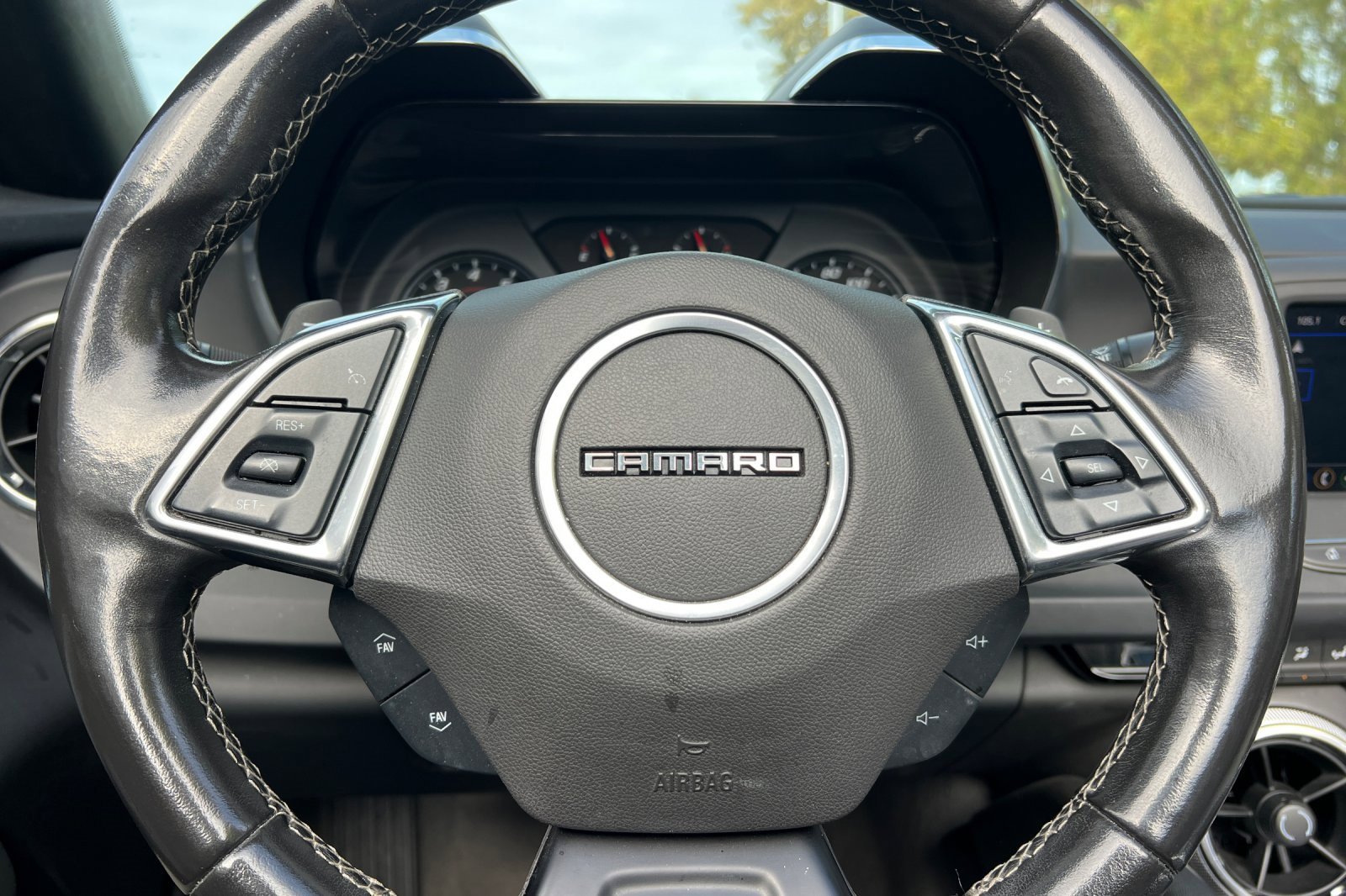 Used 2023 Chevrolet Camaro LT image 33