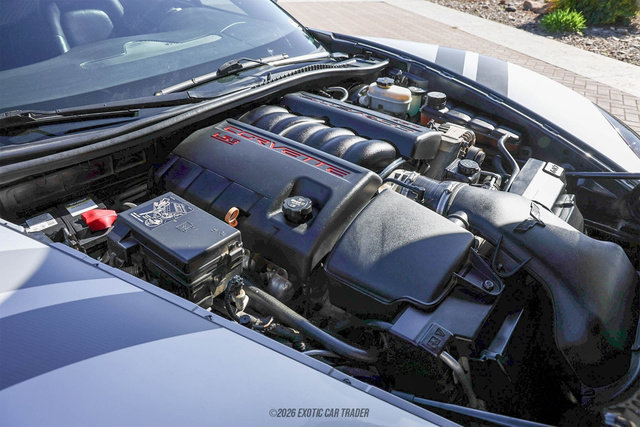 Used 2010 Chevrolet Corvette Coupe w/ 1LT image 18