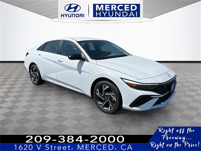New 2025 Hyundai Elantra SEL