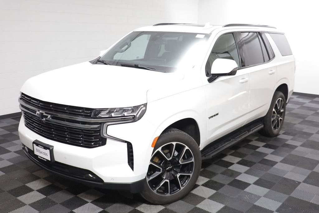 Used 2021 Chevrolet Tahoe RST w/ Luxury Package image 2