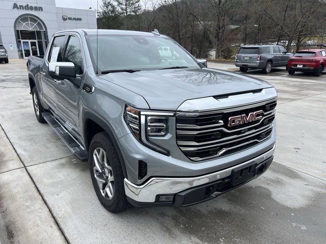 Used 2025 GMC Sierra 1500 SLT w/ SLT Premium Plus Package
