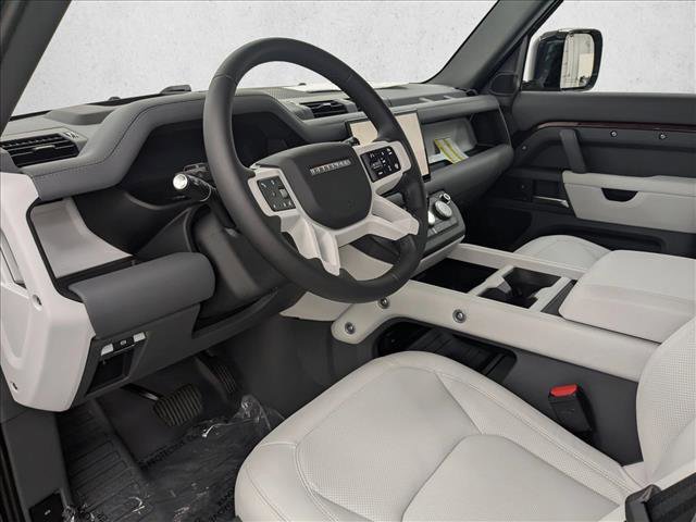 New 2025 Land Rover Defender 130 S image 4