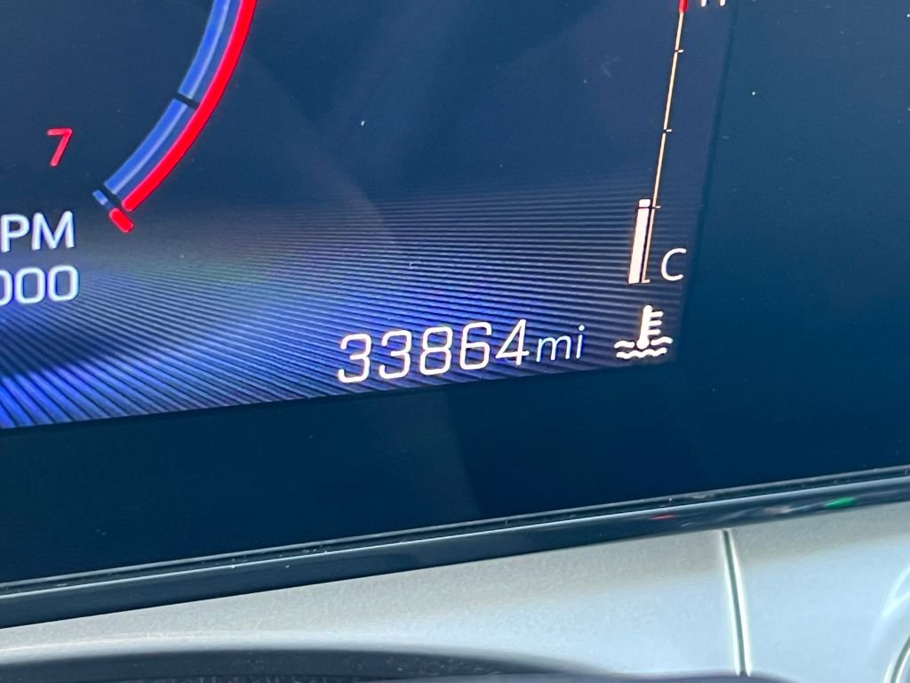 Used 2025 Chevrolet Trax LT image 21