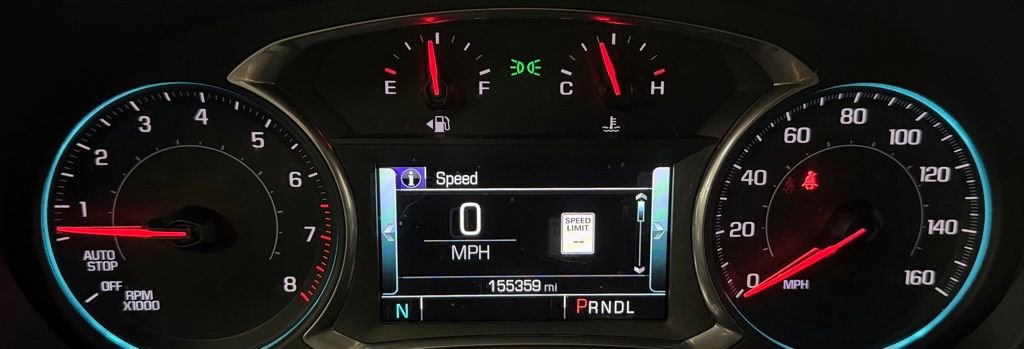 Used 2018 Chevrolet Traverse LT FWD image 16