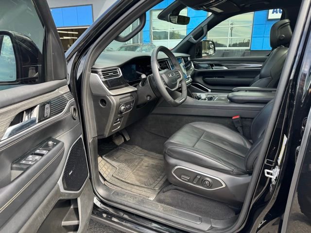 Used 2022 Jeep Wagoneer Series III w/ Premium Group I image 12