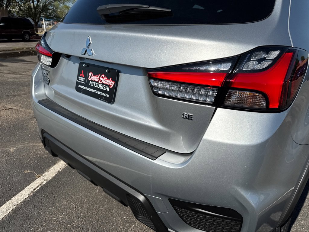 New 2027 Mitsubishi Outlander Sport SE FWD image 43