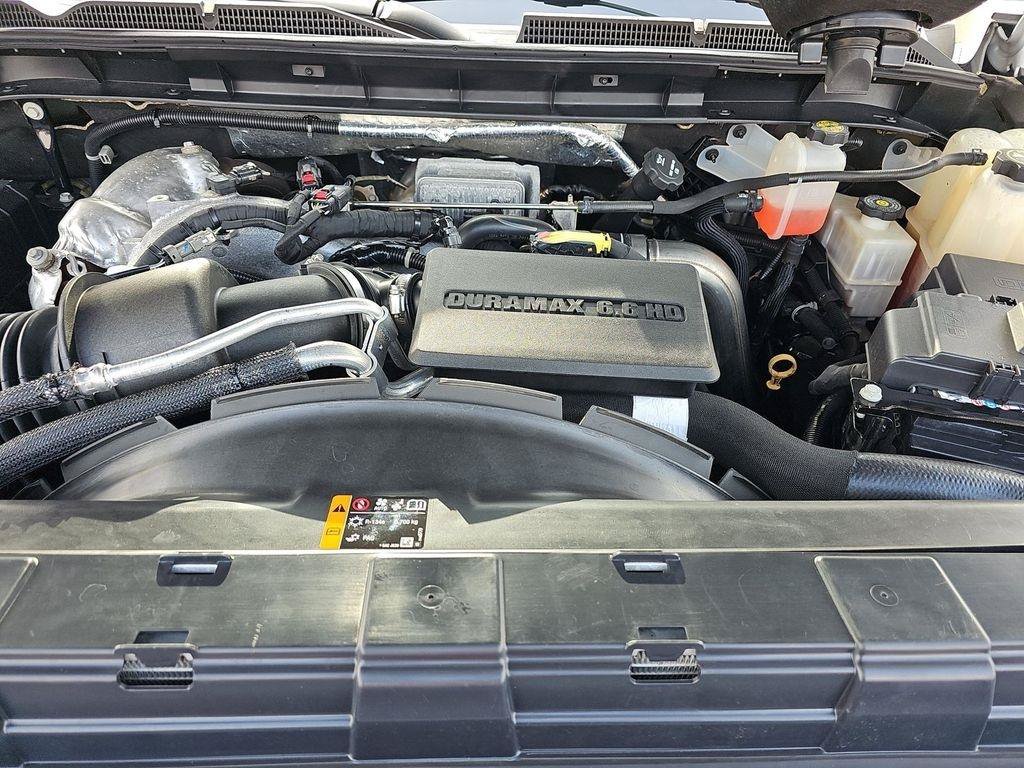 Used 2021 GMC Sierra 3500 Denali w/ Denali Ultimate Package AWD/4WD image 9