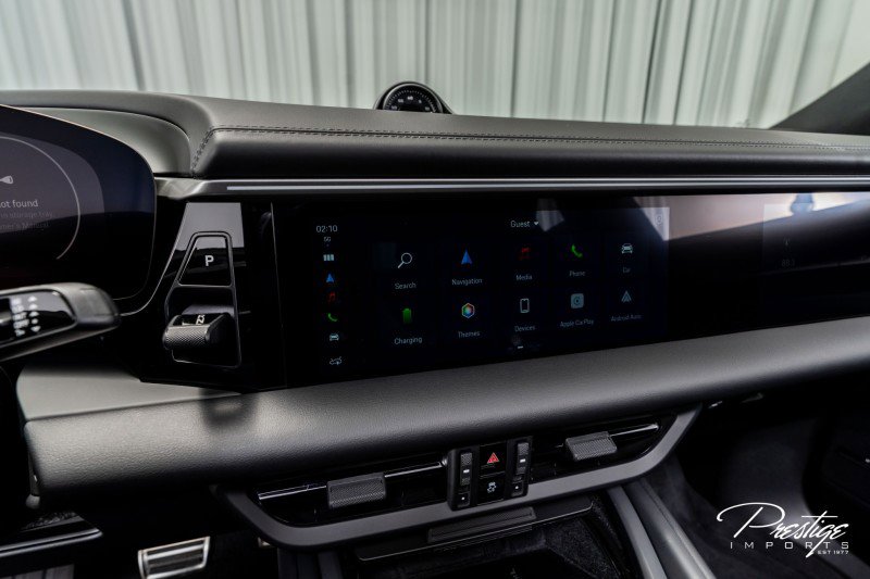 Used 2025 Porsche Macan 4S Electric image 28