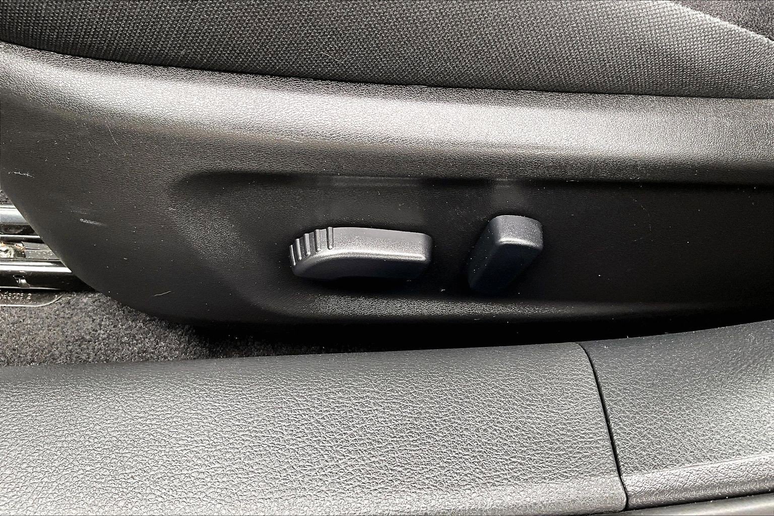 Used 2023 Nissan Altima 2.5 SV FWD image 34