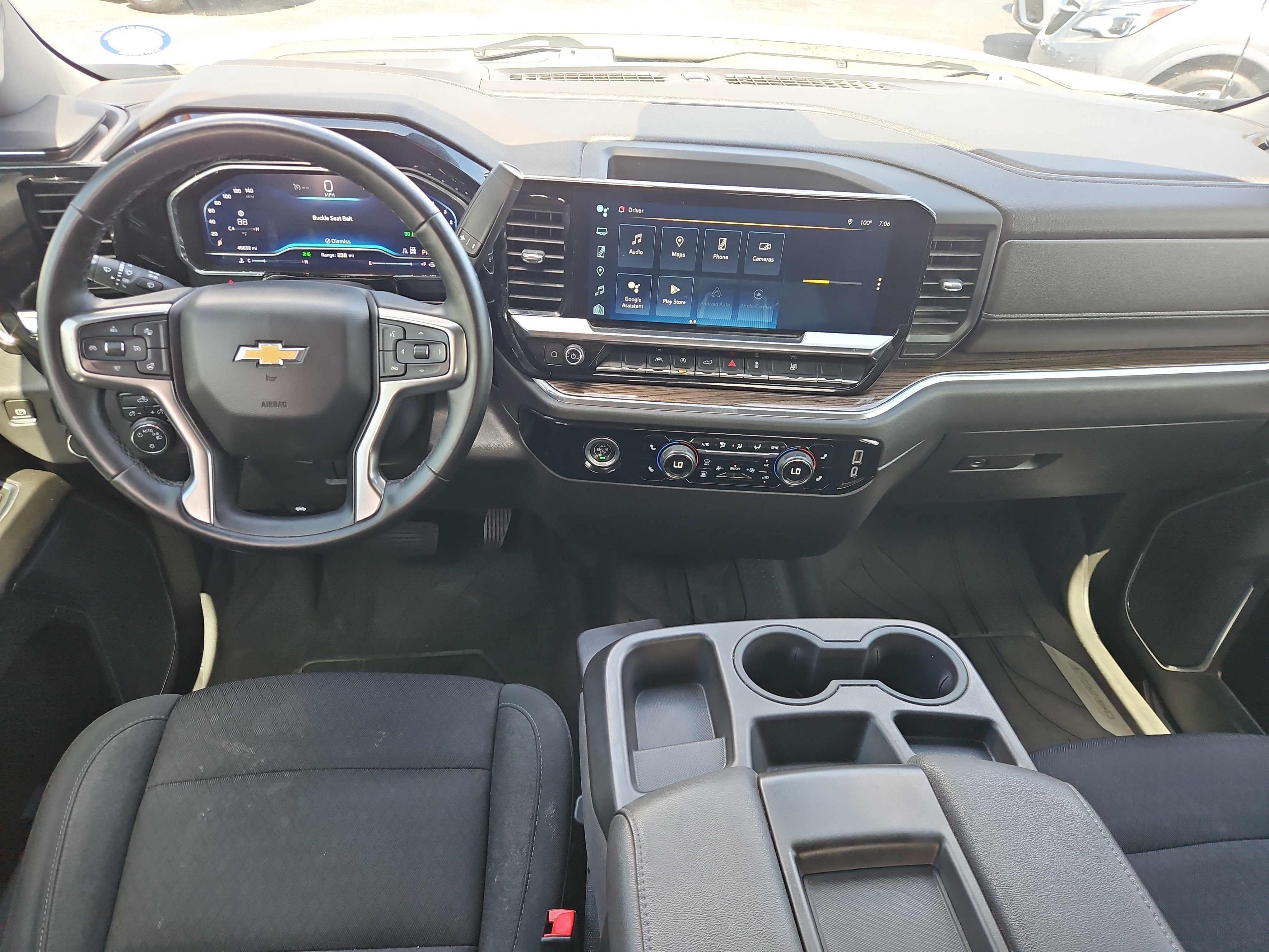 Used 2023 Chevrolet Silverado 1500 LT AWD/4WD image 8
