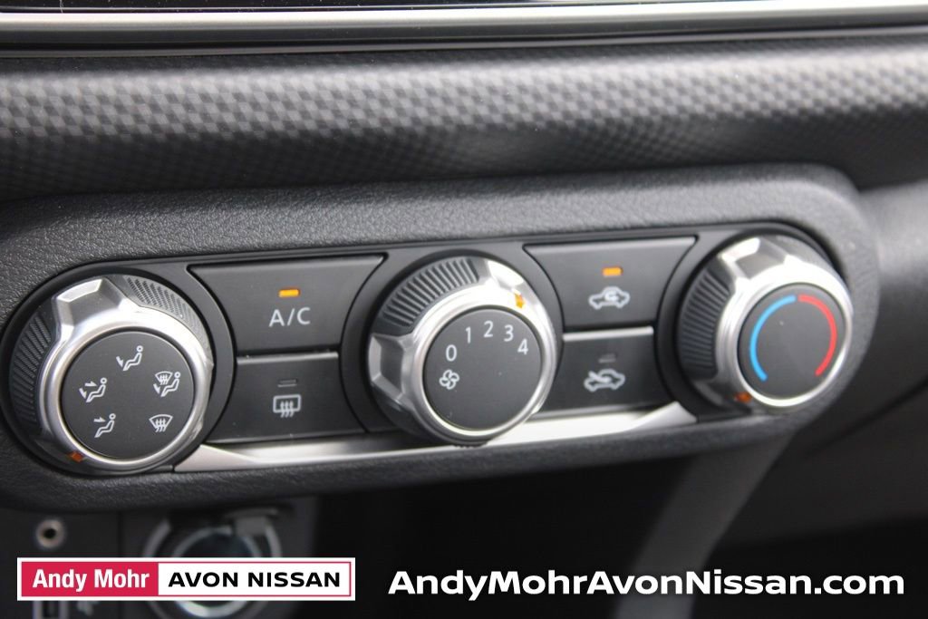 New 2025 Nissan Kicks Play S image 22