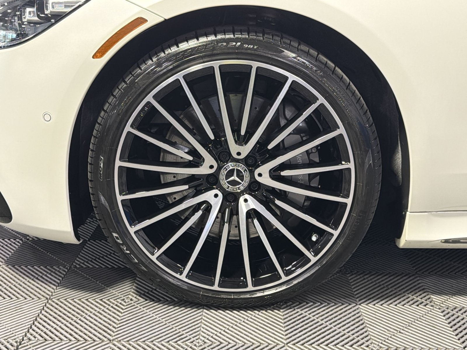 Used 2023 Mercedes-Benz S 580 4MATIC Sedan image 16
