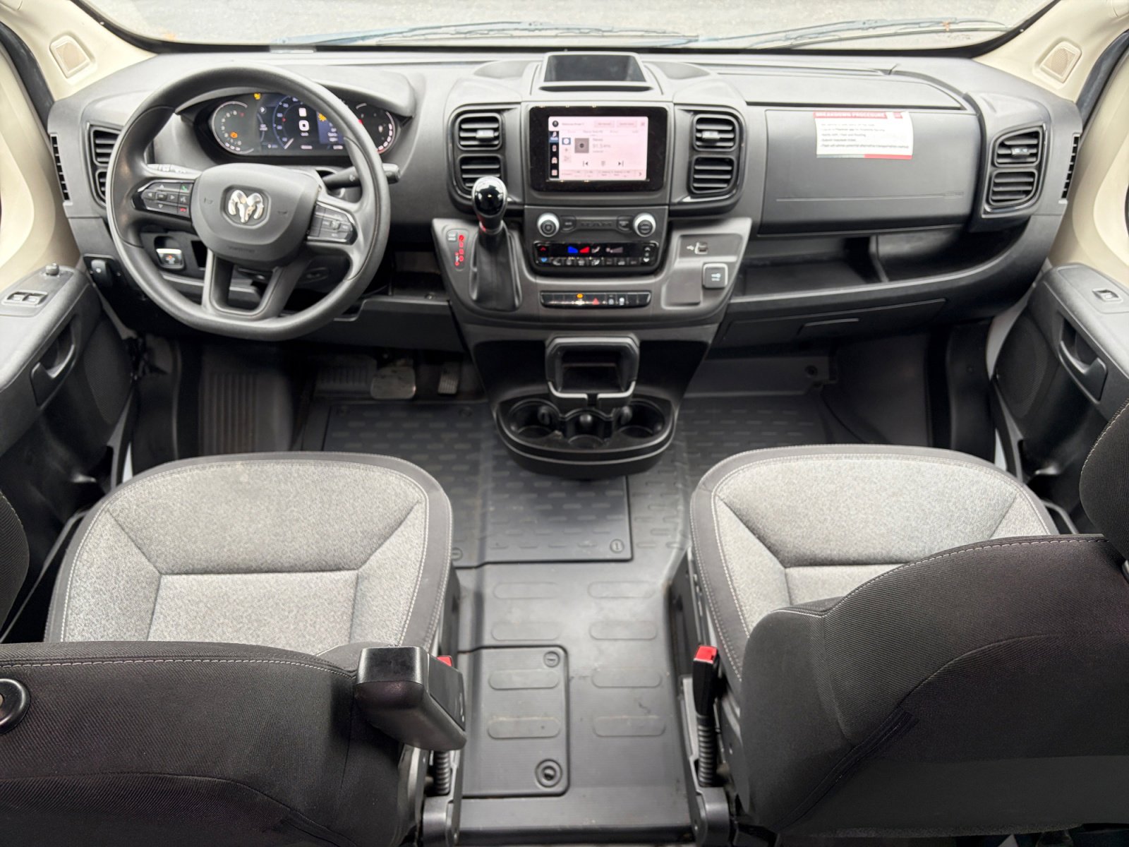 Used 2022 RAM ProMaster 3500 w/ Fleet Safety Group (AWQ) FWD image 12