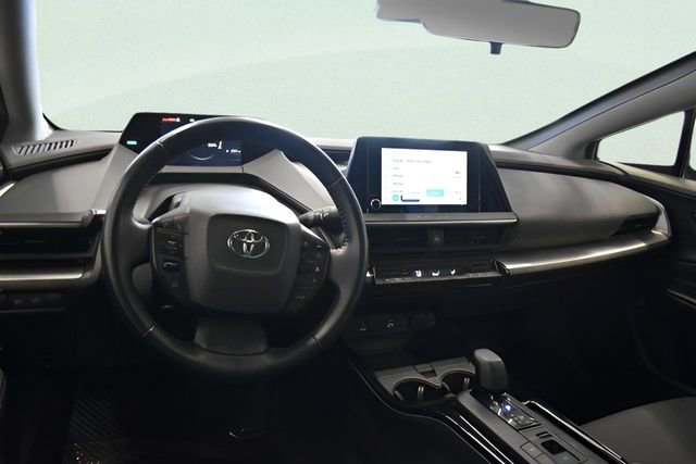 Used 2023 Toyota Prius LE image 25