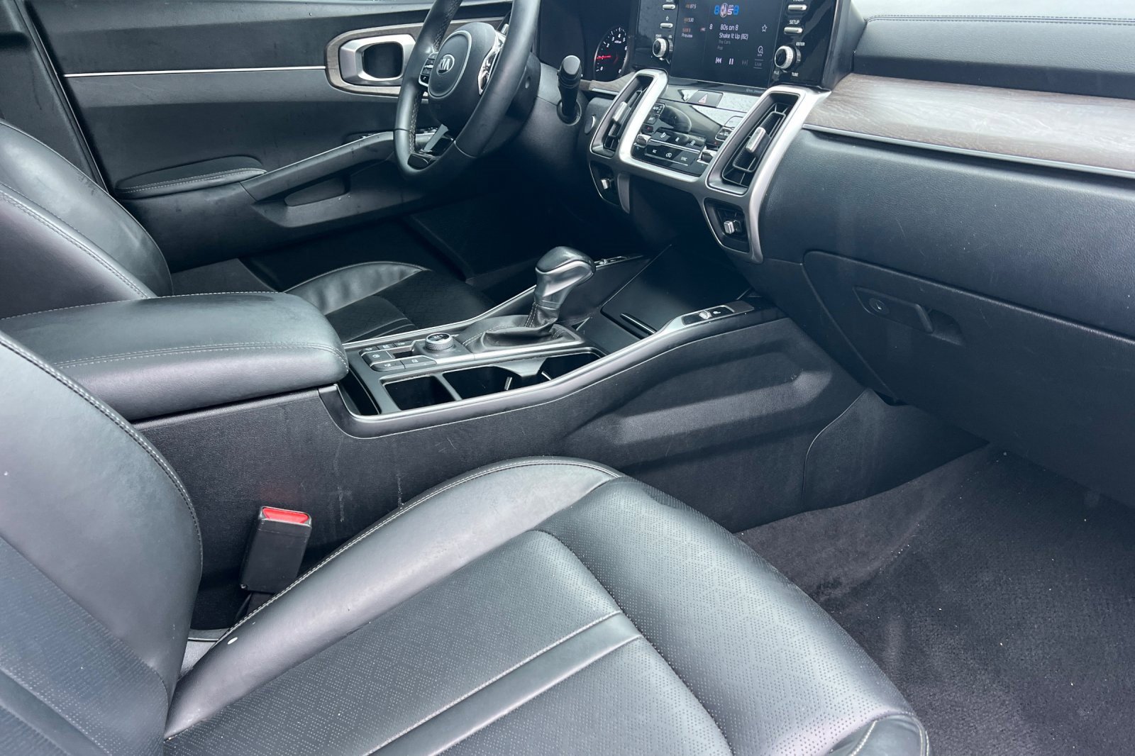 Used 2021 Kia Sorento EX w/ Panoramic Sunroof Package image 19