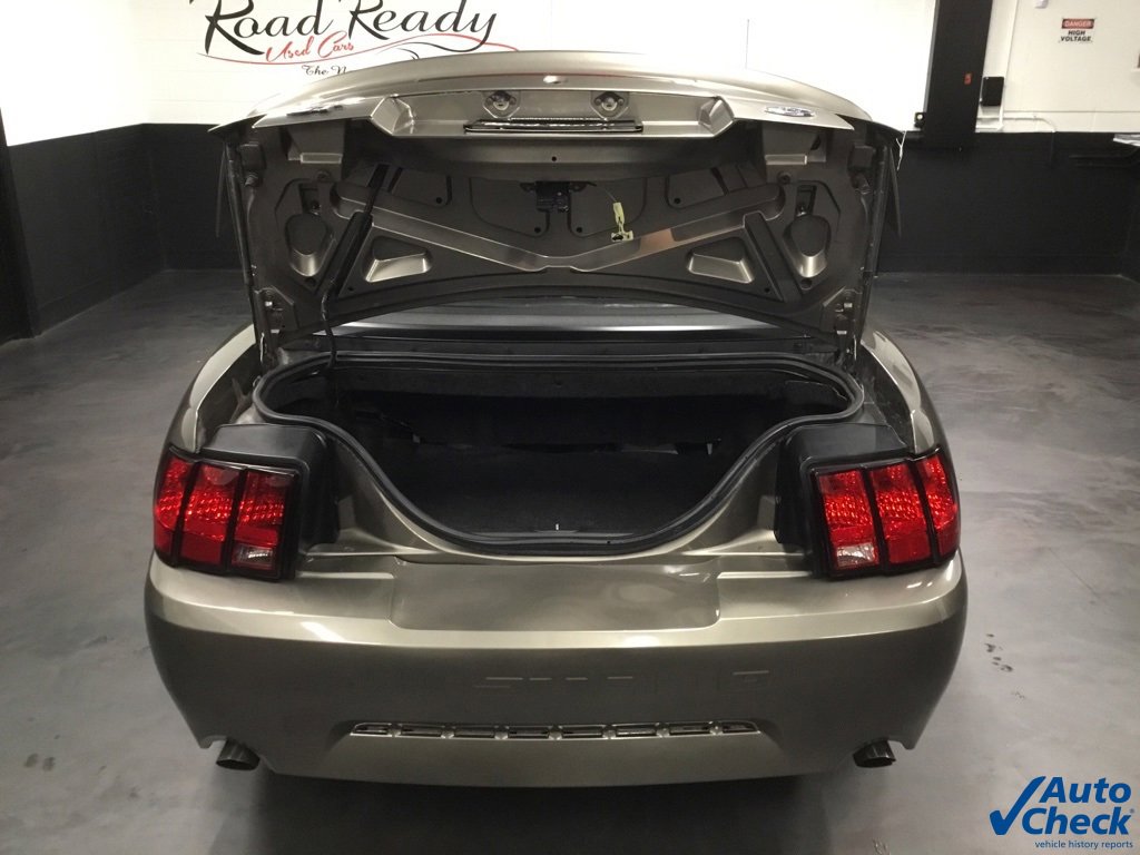 Used 2001 Ford Mustang GT image 23