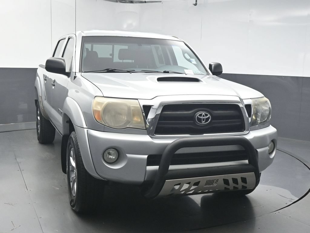 Used 2006 Toyota Tacoma PreRunner RWD image 2