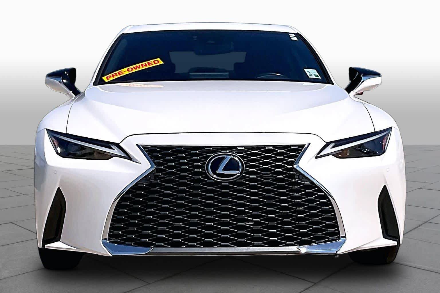 Used 2023 Lexus IS 300 w/ Premium Package RWD image 4