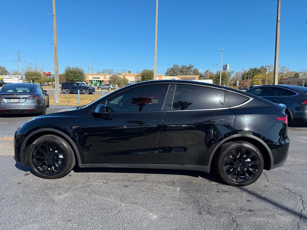 Used 2023 Tesla Model Y Long Range image 7