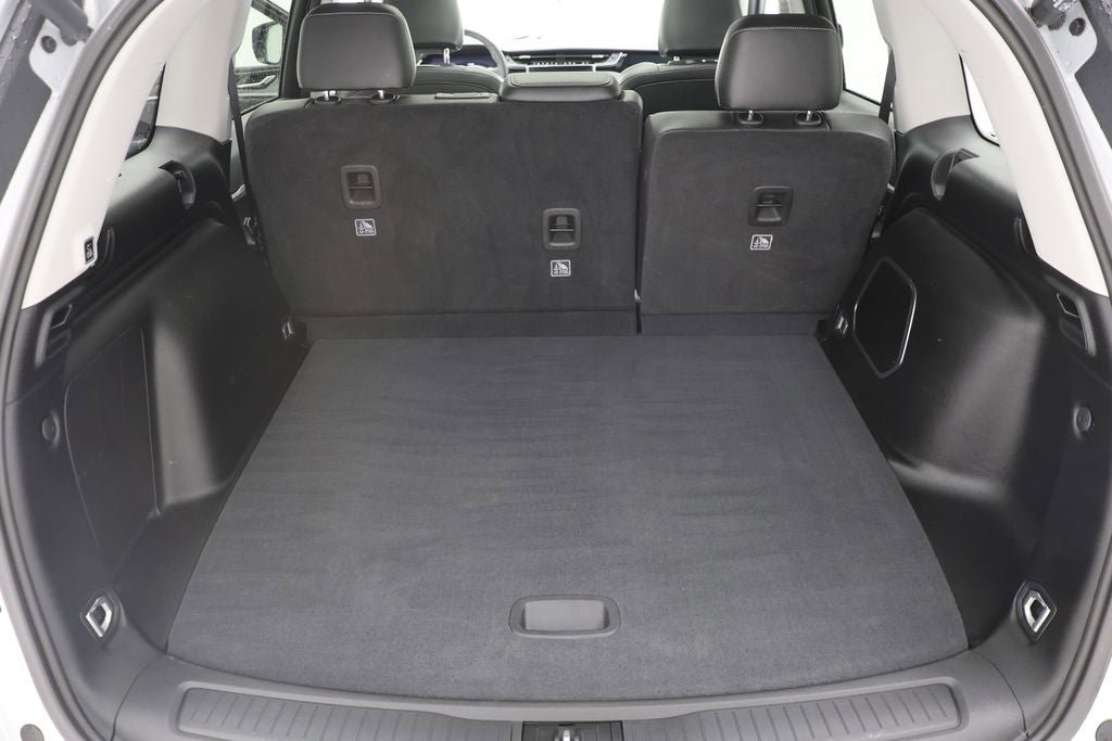 Used 2023 Jeep Grand Cherokee 4WD 4xe image 30