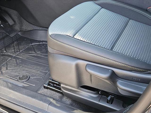 New 2026 Chevrolet Trax LT w/ Sunroof Package image 4